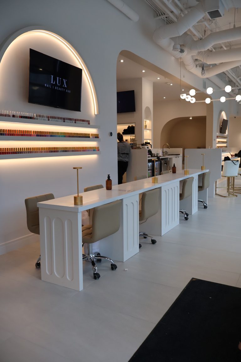 Home » Lux Nail Beauty Bar