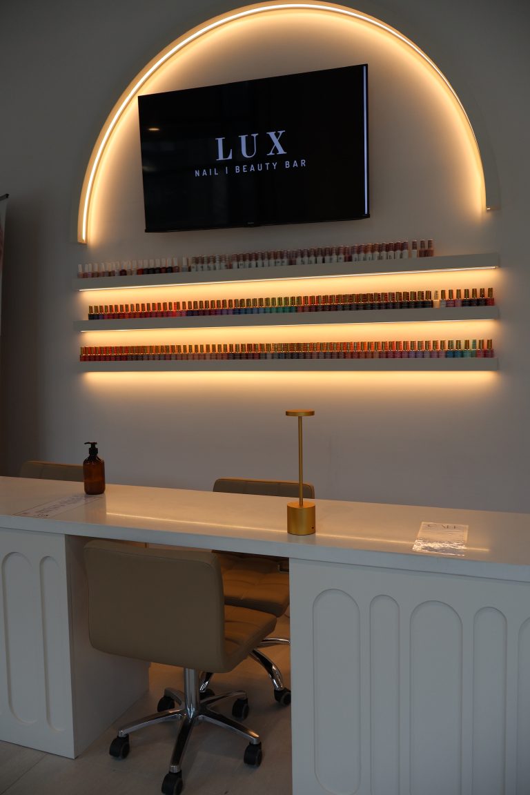 Home » Lux Nail Beauty Bar
